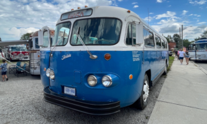 register motor coach